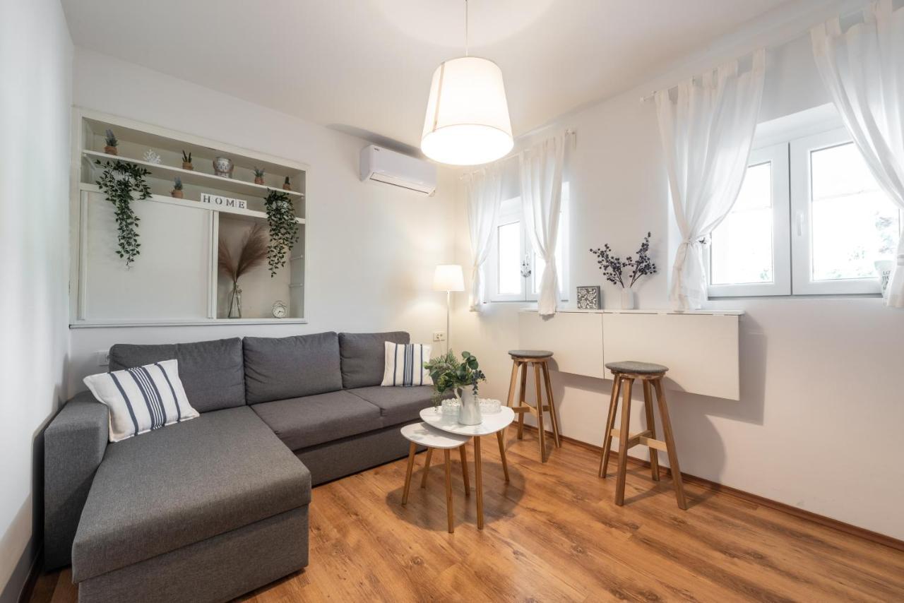 Apartment Near Old Town, Free Parking & Huge Garden 杜布罗夫尼克 外观 照片