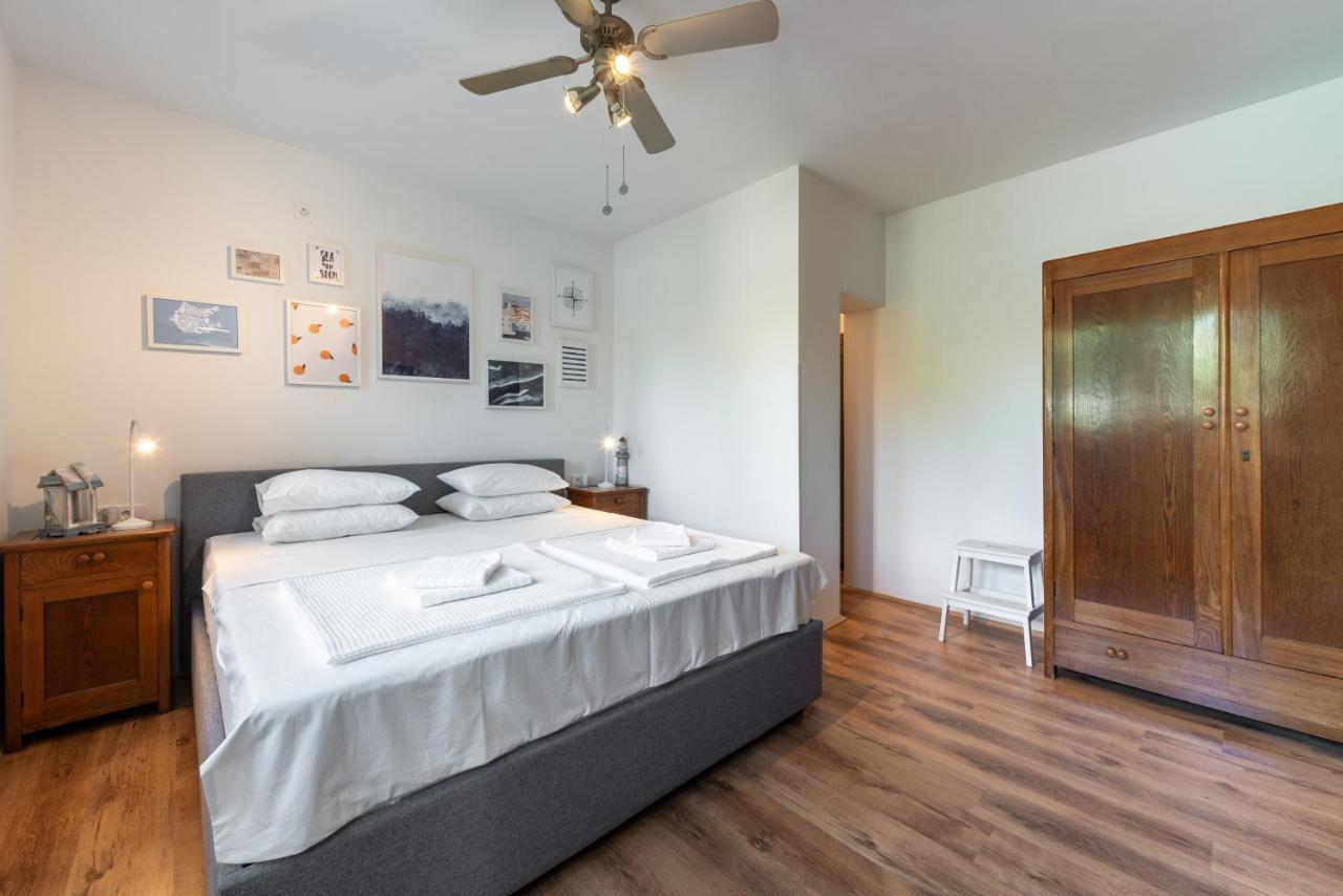 Apartment Near Old Town, Free Parking & Huge Garden 杜布罗夫尼克 外观 照片